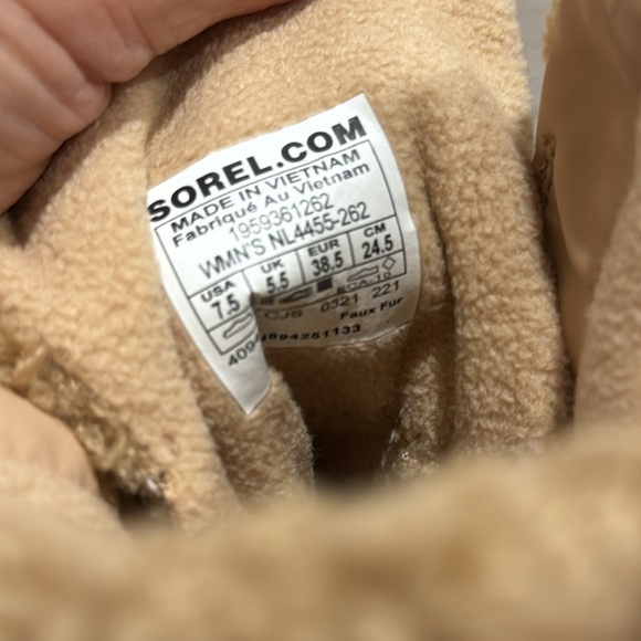 SOREL Joan shearling ankle boots Size 7.5 - Picture 11 of 11